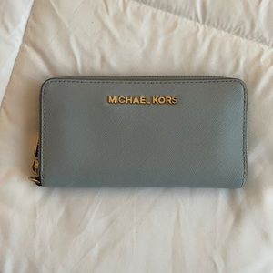 Michael Kors wristlet wallet